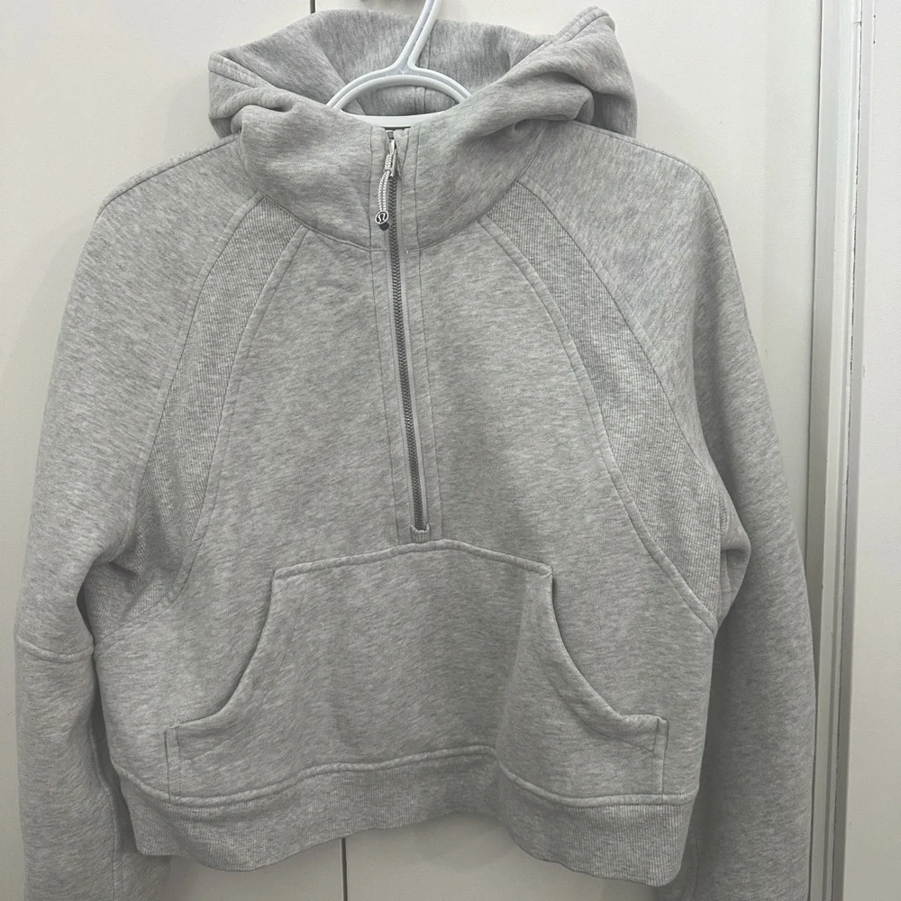Lululemon oversized 1/4 zip - Picture 2 of 7